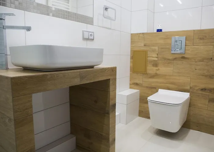 Land 스클라르스카포렘바